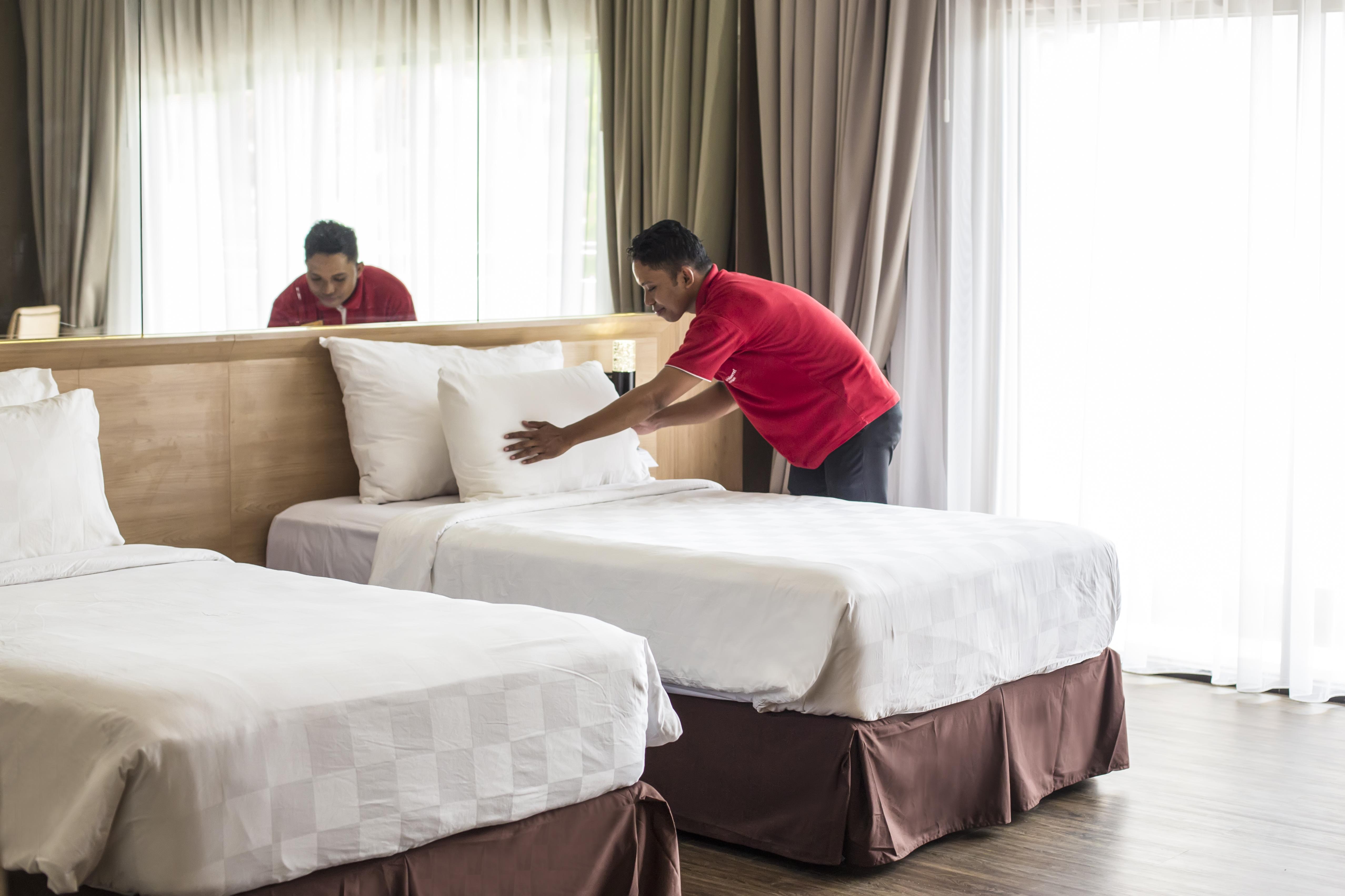 Swiss-Belhotel Manokwari Bagian luar foto