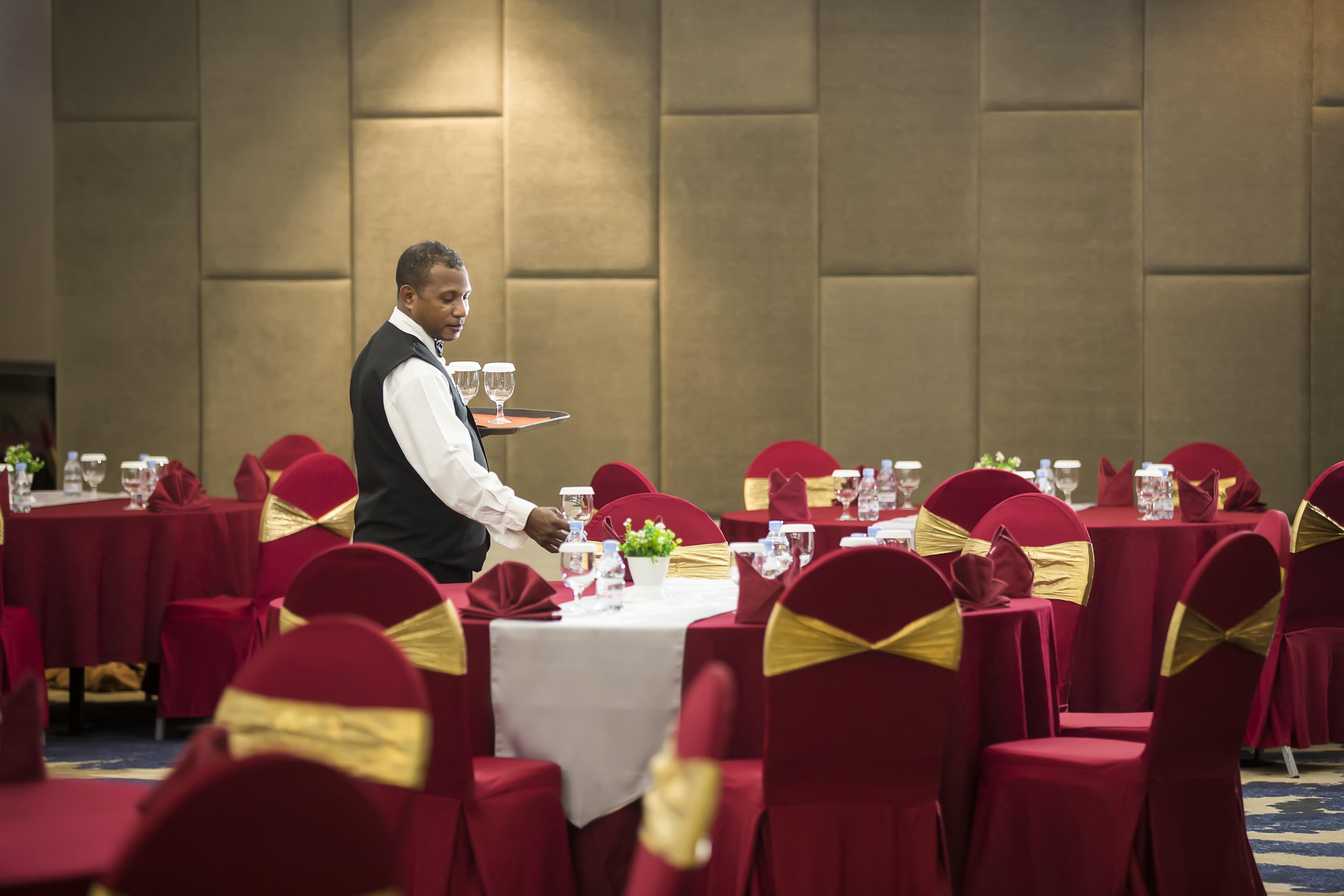 Swiss-Belhotel Manokwari Bagian luar foto