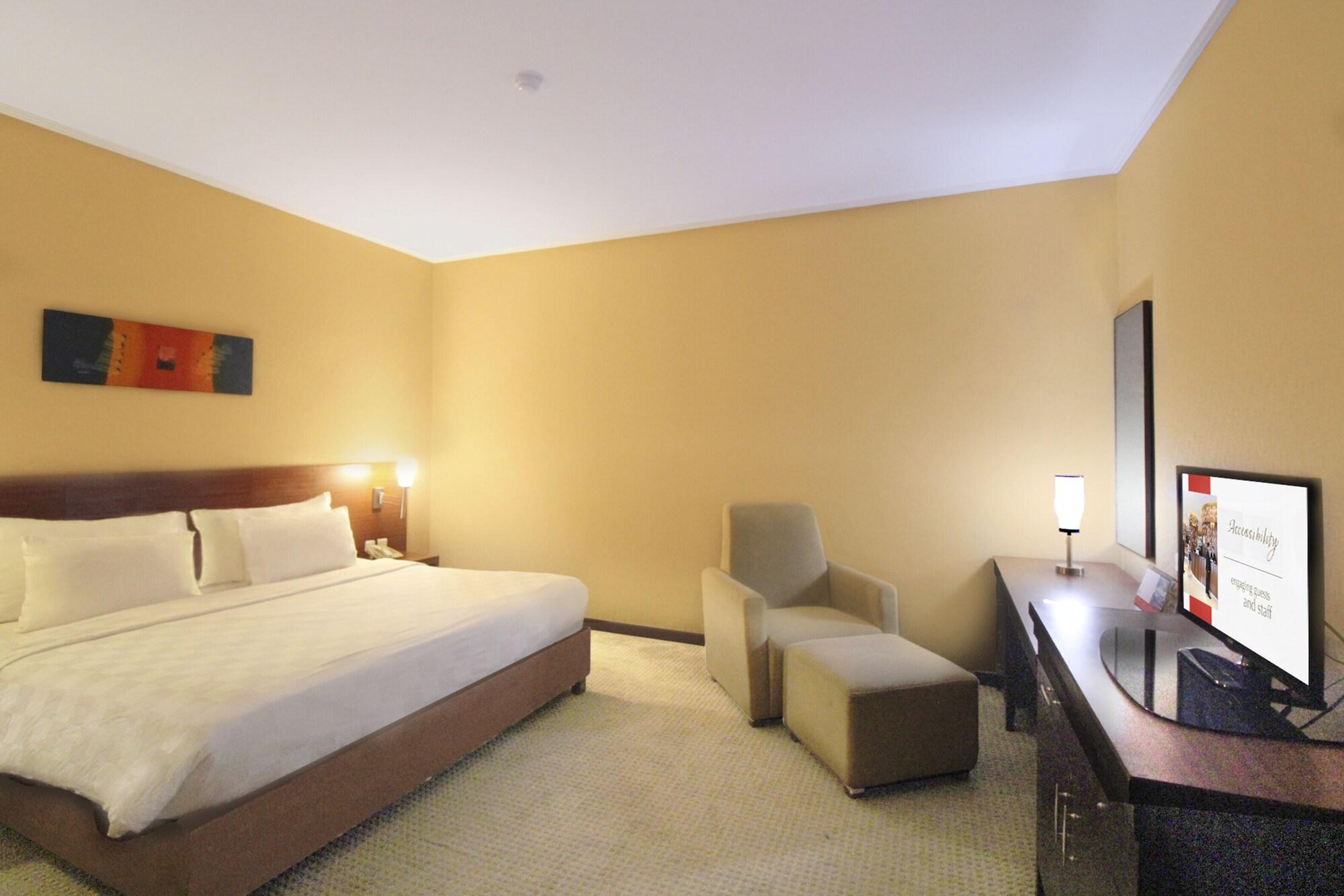 Swiss-Belhotel Manokwari Bagian luar foto
