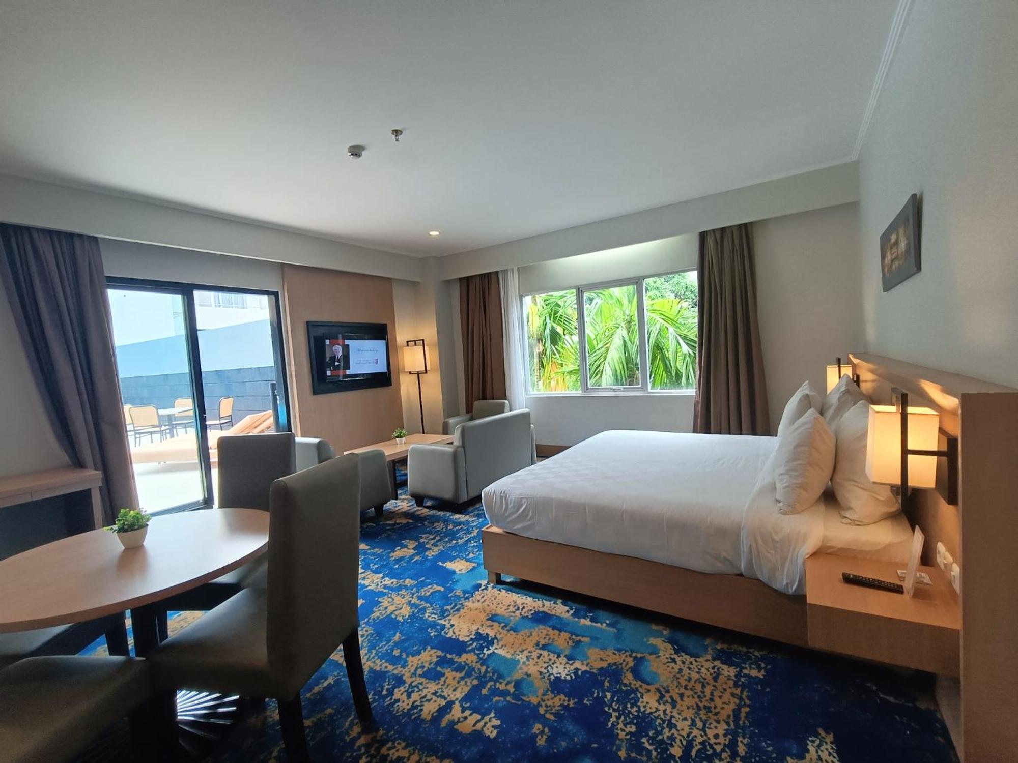 Swiss-Belhotel Manokwari Bagian luar foto