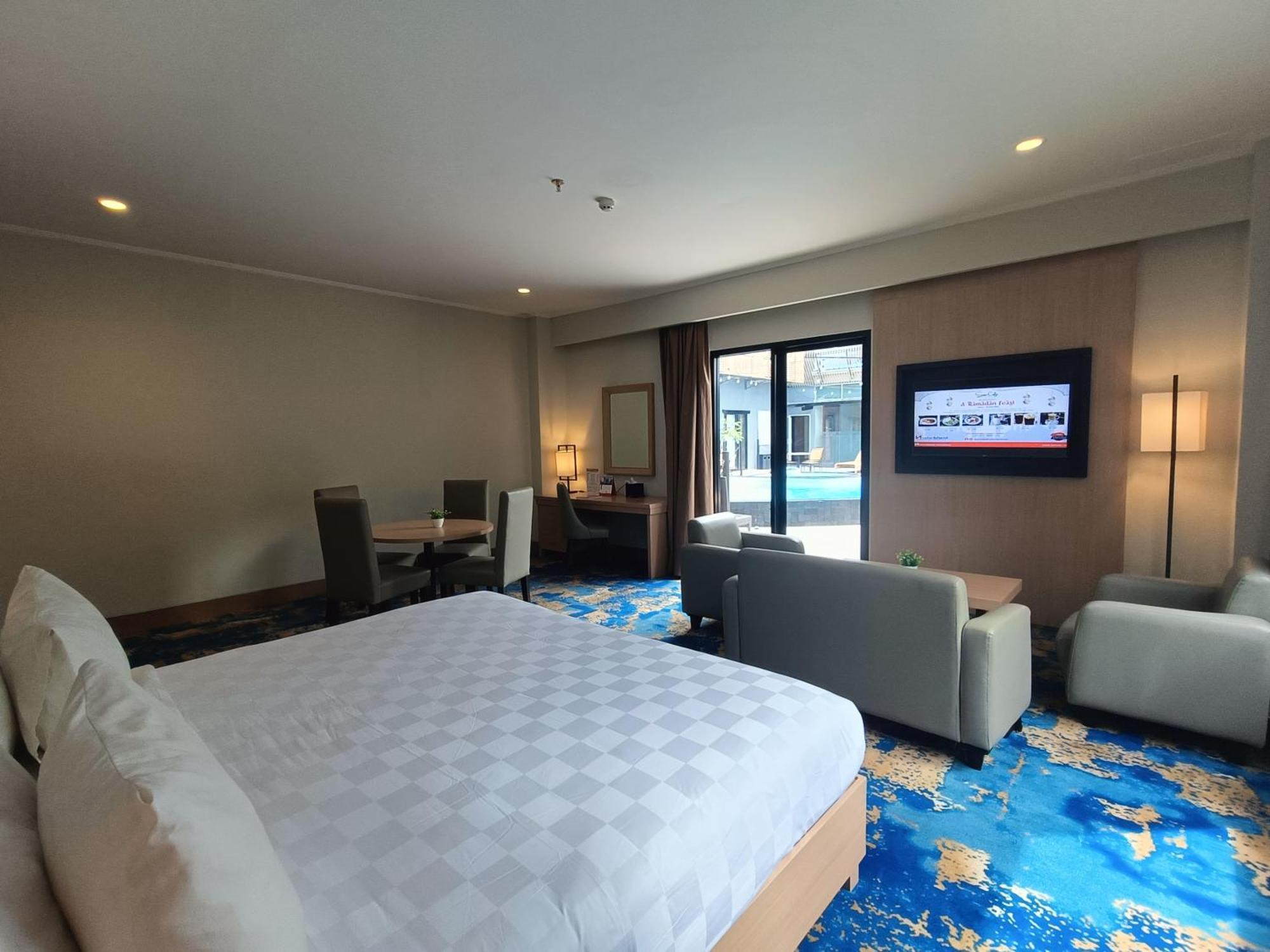 Swiss-Belhotel Manokwari Bagian luar foto