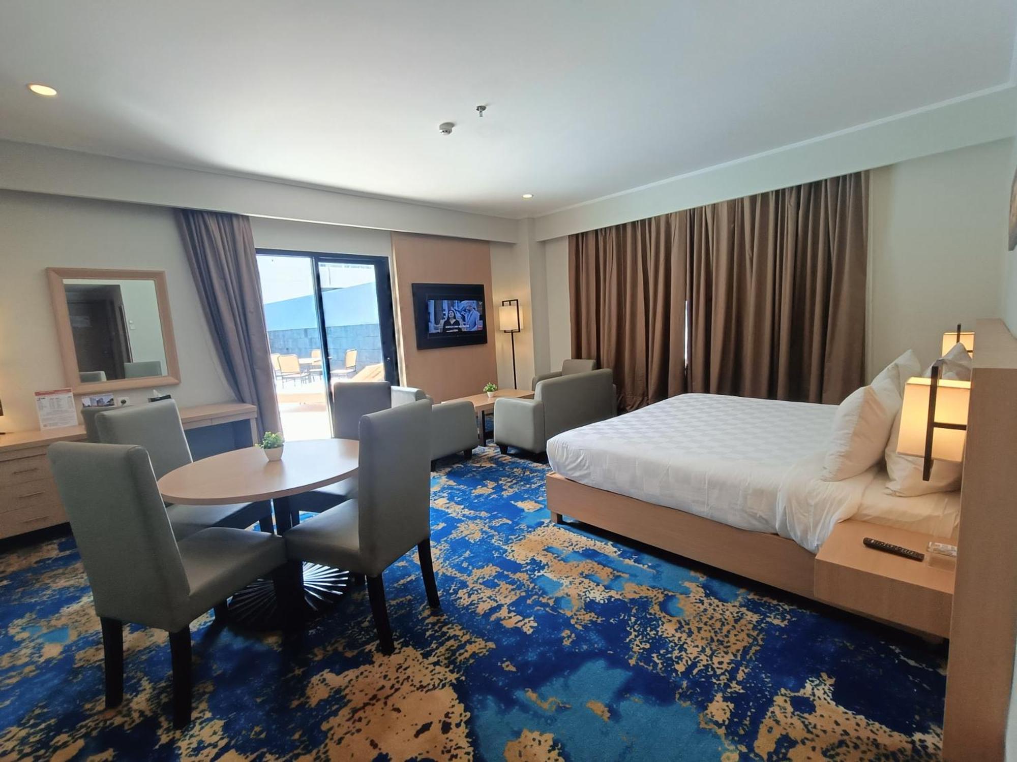 Swiss-Belhotel Manokwari Bagian luar foto
