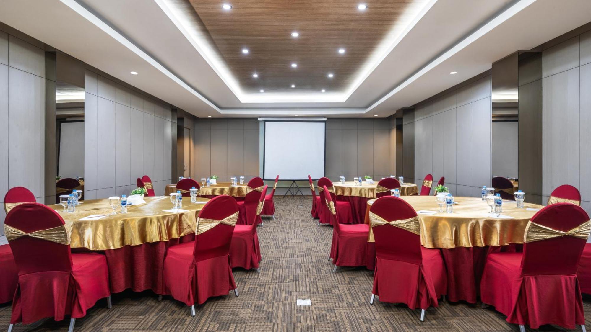 Swiss-Belhotel Manokwari Bagian luar foto