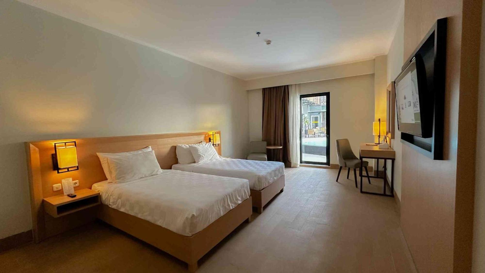 Swiss-Belhotel Manokwari Bagian luar foto