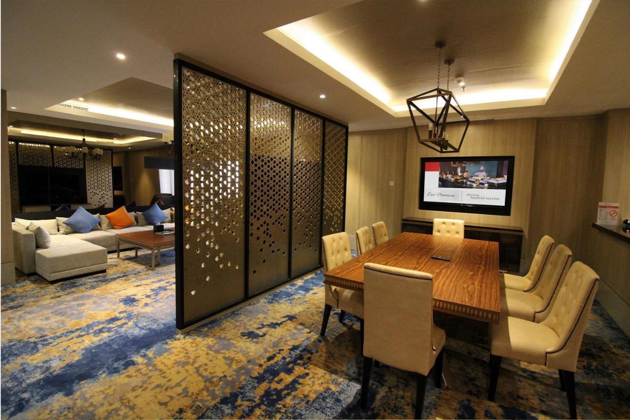 Swiss-Belhotel Manokwari Bagian luar foto